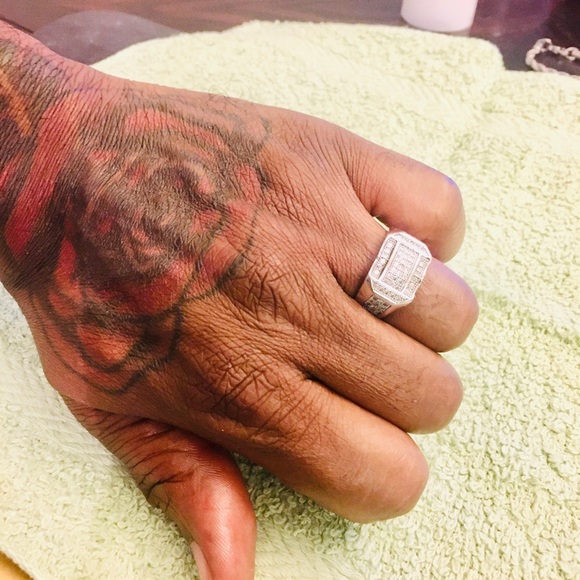 Diamond Ring - Picture 2 of 2